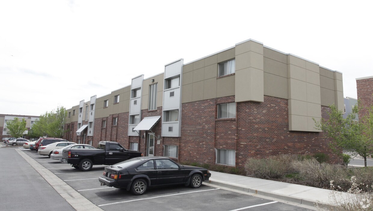 The Reserve at Water Tower Apartments Arvada, CO