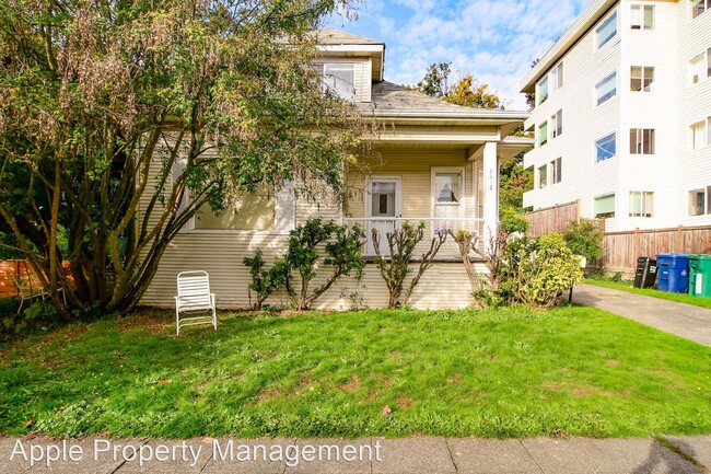 Building Photo - 2 br, 1 bath House - 2412 NW 60th St