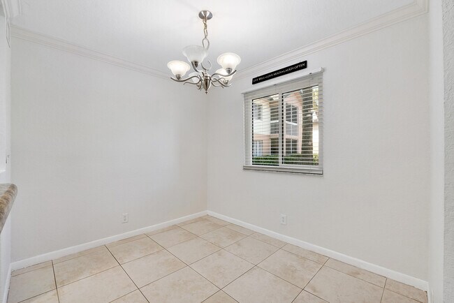 Foto del edificio - 9777 Westview Dr