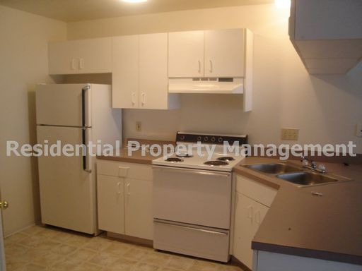 Building Photo - 6849 W Susan Ln