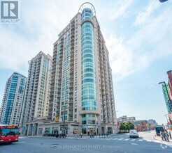 Building Photo - 200-1200 Rideau St