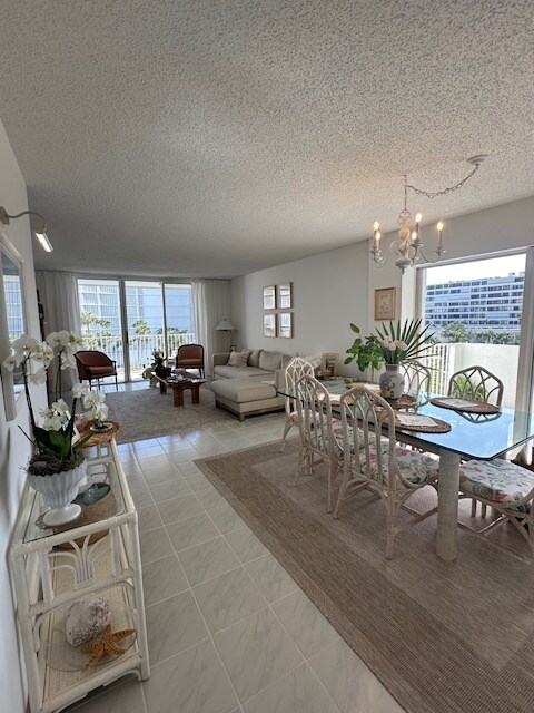 Light & Bright Apartment - 3580 S Ocean Blvd