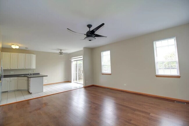 Building Photo - 2961 Old Renwick Cir