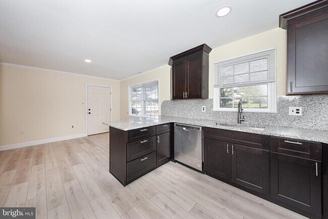 Building Photo - 2104 Whitpain Hills