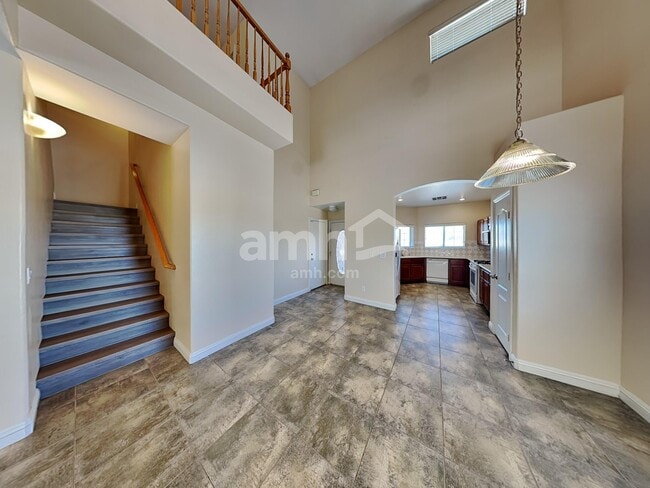 Foto del edificio - 5842 Crumbling Ridge St