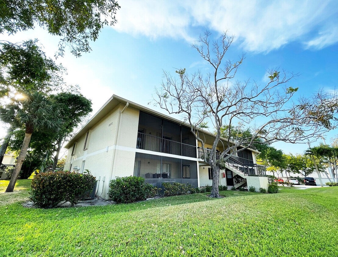 6572 Chasewood Dr Unit E, Jupiter, FL 33458 Condo for Rent in Jupiter