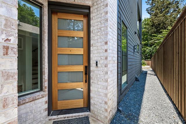 Foto del edificio - 2325 Hondo Ave