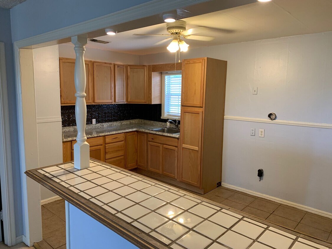 Foto del edificio - Beautiful 3 bedroom 2 bath home!