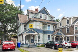 Building Photo - 13 Mansfield St