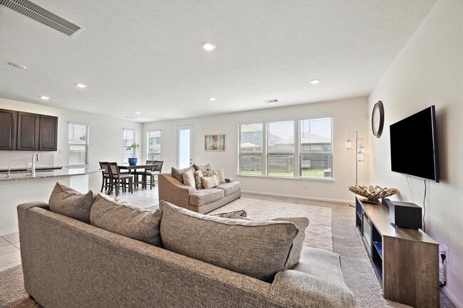 Foto del edificio - 17303 Rock Willow Ln