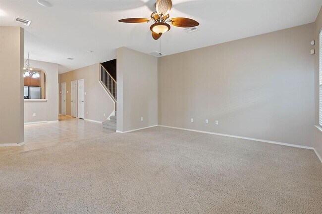 Foto del edificio - 1900 Scofield Ridge Pkwy