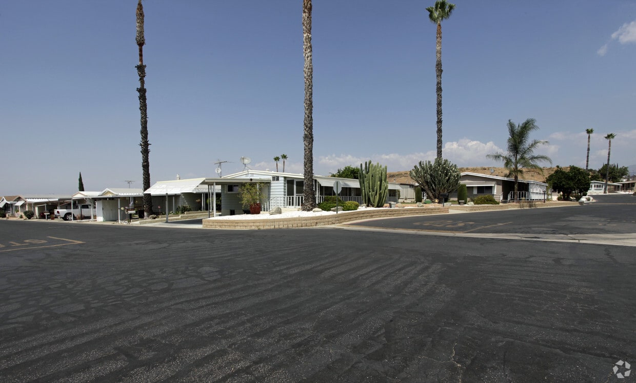 33600 Calimesa Blvd, Yucaipa, CA 92399 Apartments in Yucaipa, CA