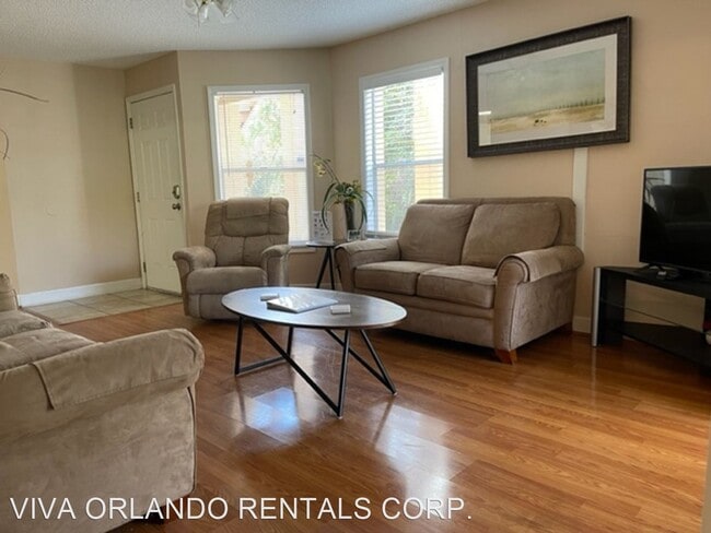Building Photo - 4 br, 2 bath House - 8836 CORAL PALMS CT, #A