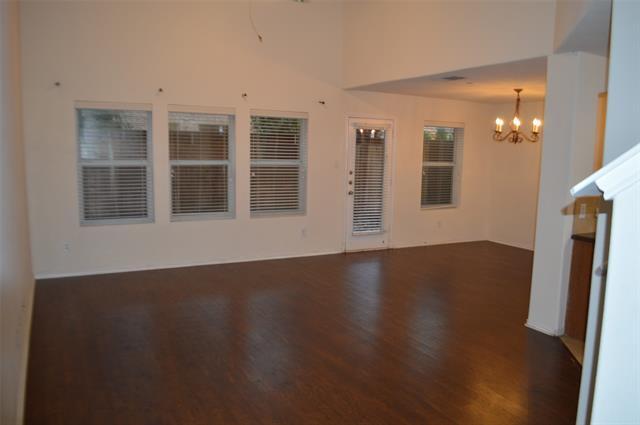 Building Photo - 10068 Wake Bridge Dr