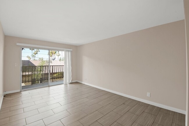 Building Photo - Cabrillo Ave