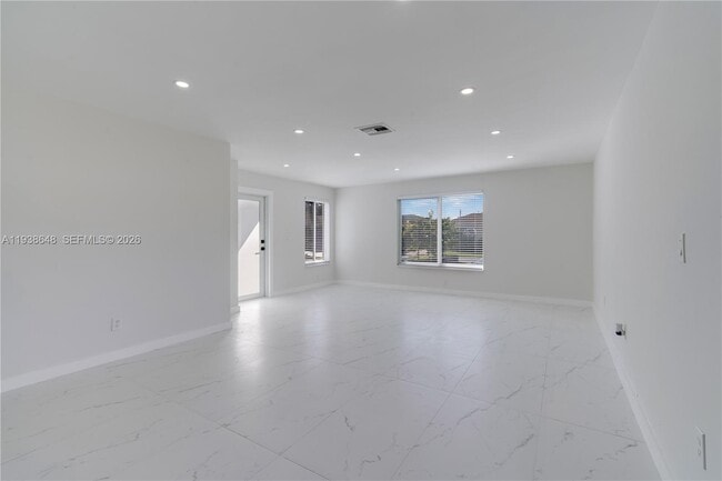 Foto del edificio - 9826 SW 222nd Terrace