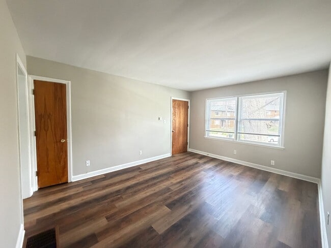 Building Photo - 2912 Moran Pl