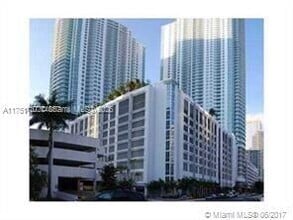 Building Photo - 950 Brickell Bay Dr