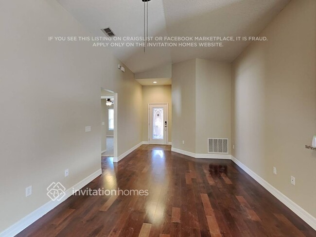 Building Photo - 2728 Oak Hammock Loop