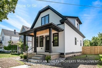 Building Photo - 1054 Watson St SW Building Photo - 1054 Watson St SW