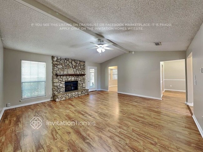 Foto del edificio - 4123 Dawnridge Rd E