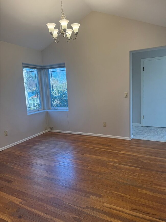 Foto del edificio - 3Bd/2Ba Renton House