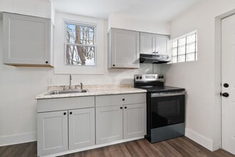 Building Photo - 7700-7704 Stanton Ave