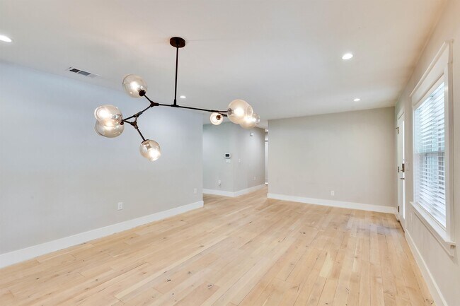 Building Photo - 6203 Cary Dr