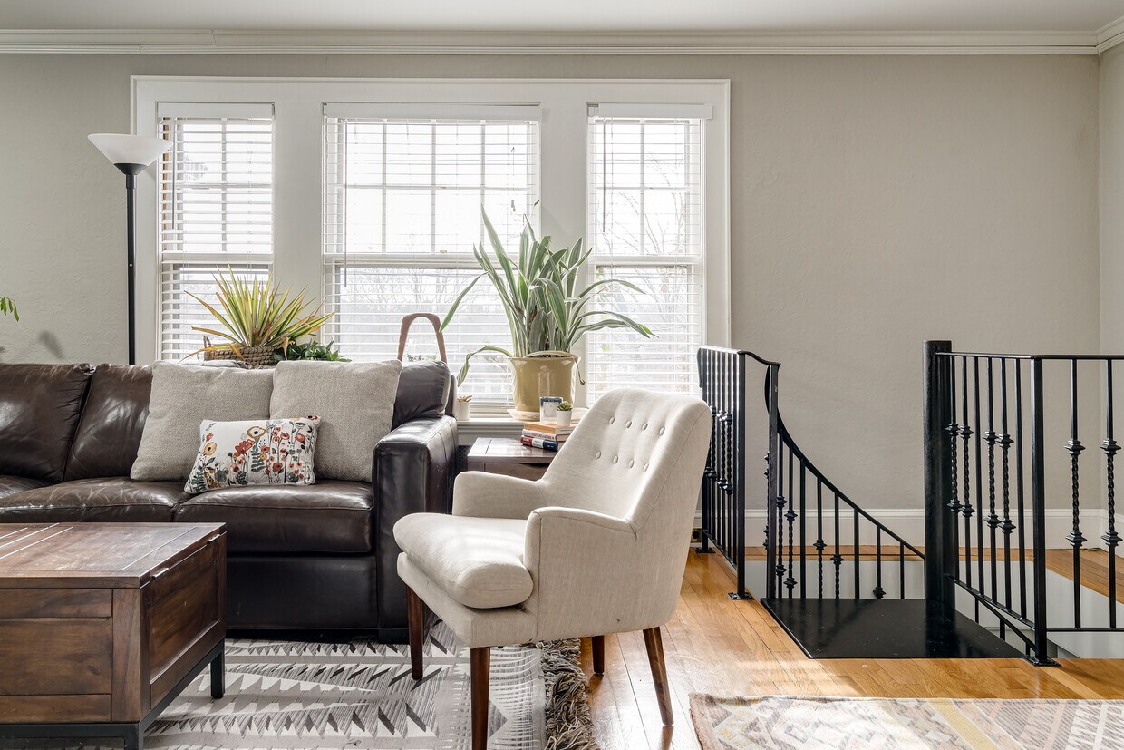 Photo - 125 York Terrace (Brookline, MA)