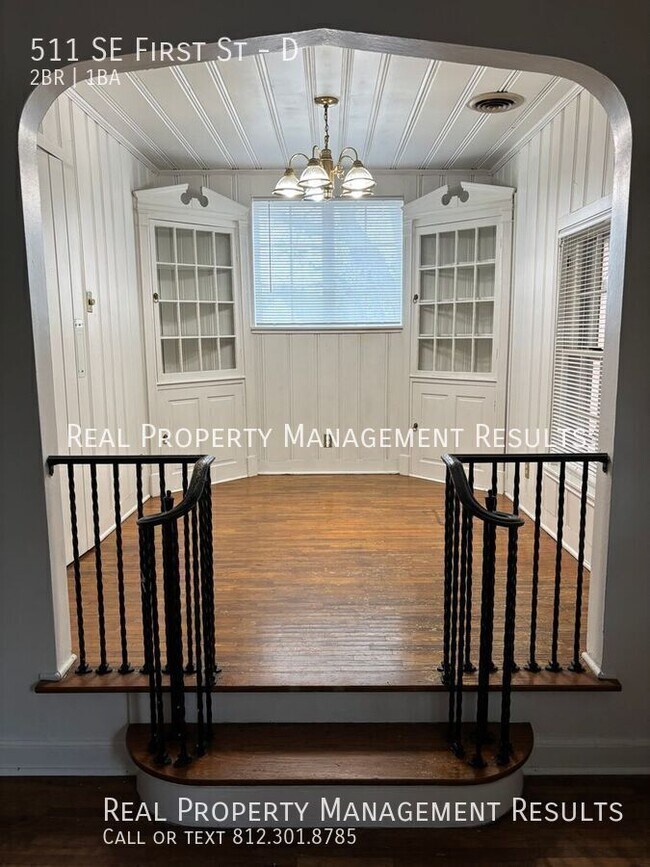 Foto del edificio - 511 SE First St-D