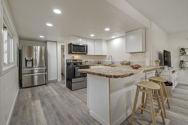 Building Photo - 4622 SE 87th Ave