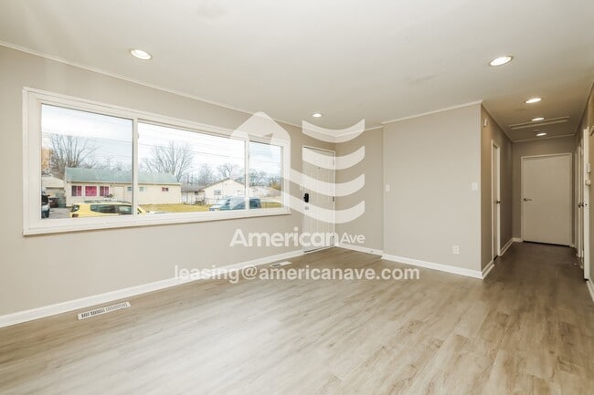 Building Photo - 5021 Marburn Ave