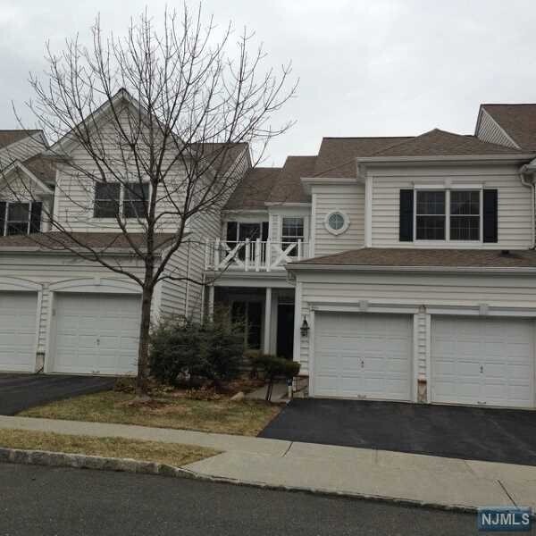 68 Independence Trail, Totowa, NJ 07512 Condo for Rent in Totowa, NJ