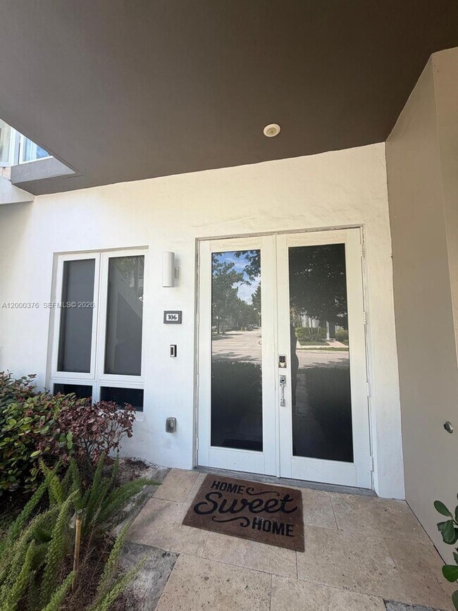 Foto del edificio - 10220 NW 63rd Terrace