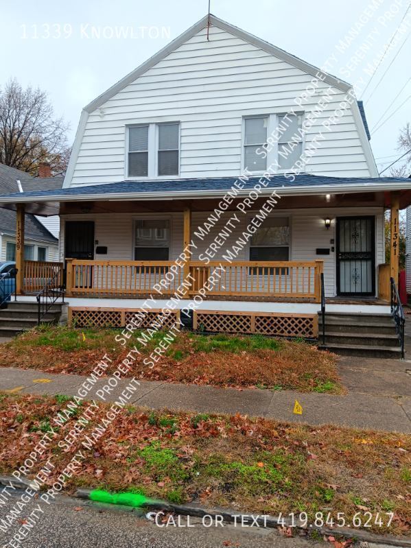 Primary Photo - Recently Renovated 3 Bedroom 1.5 Bath Avai...