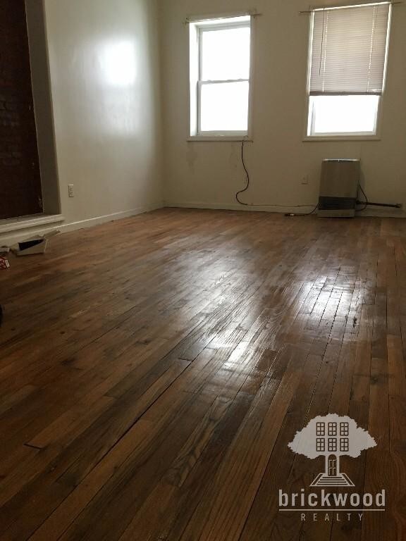 Building Photo - 1505 Broadway