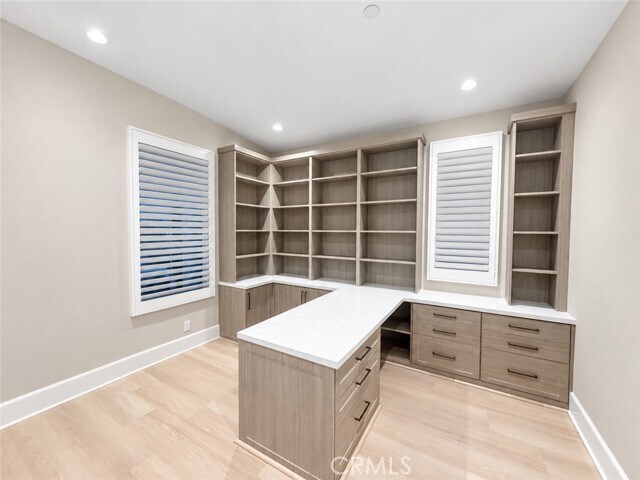 Building Photo - 130 Donati