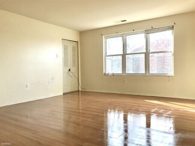 Building Photo - 2 br, 1 bath House - 3401 Arthur St # 2