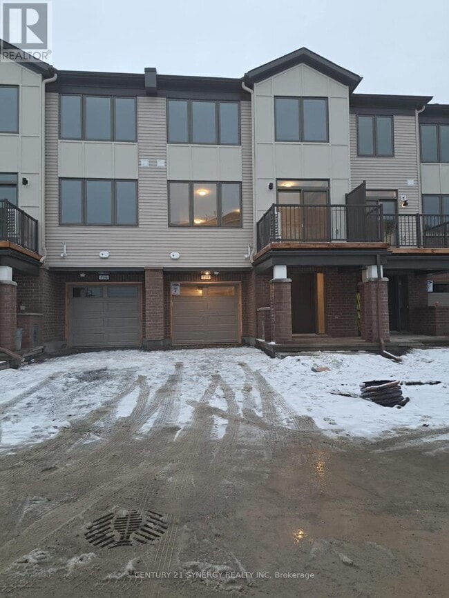 Building Photo - 734 Chromite Private