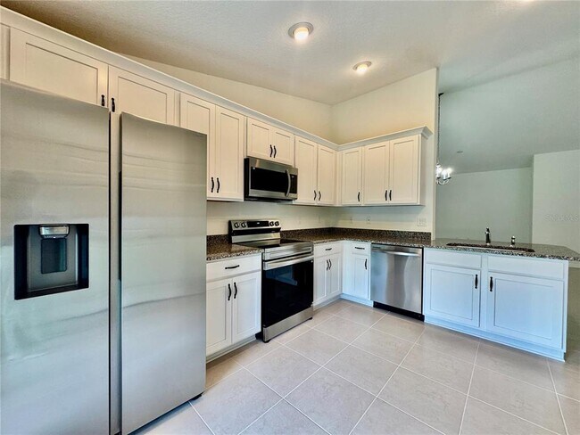 Foto del edificio - 8 Coral Reef Ct N