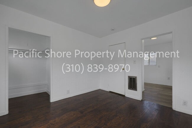 Foto del edificio - 839 Bartlett St