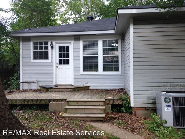 Building Photo - 2 br, 1 bath House - 3908 Akard