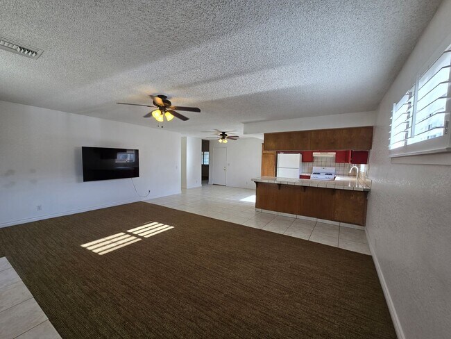 Foto del edificio - 3559 Spice St