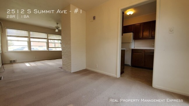 Building Photo - 2 Bed 1 Bath Apartment in Central Sioux Falls