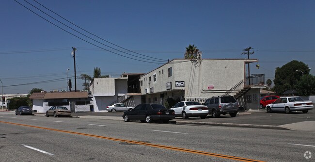 Foto del edificio - 4988-4990 Santa Anita Ave