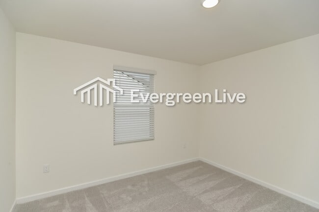 Foto del edificio - 154 Snowdrop Ave