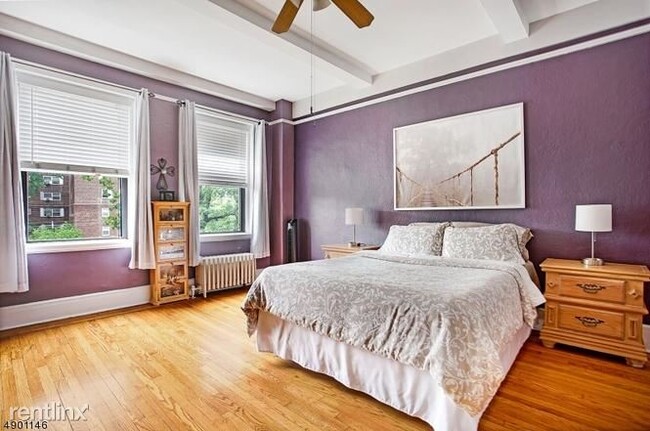 Building Photo - 1 br, 1 bath - 375 Mount Prospect Ave Apt 4C