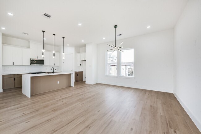 Foto del edificio - 3808 Ennis St