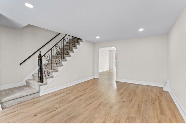 Photo - 622 Magnolia Ave Townhome