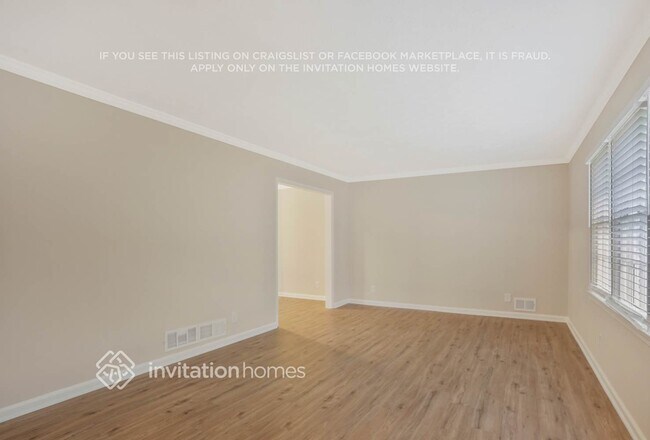 Building Photo - 417 Rockborough Terrace